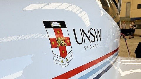 University of New South Wales (UNSW) livery on a DA40.